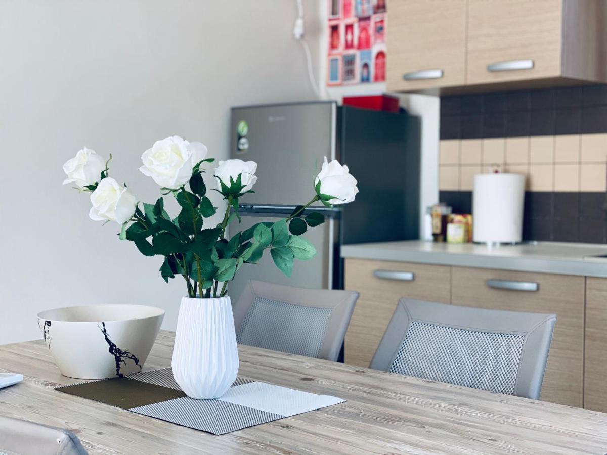 Rosa Bianca Apartman Kanáli Kültér fotó